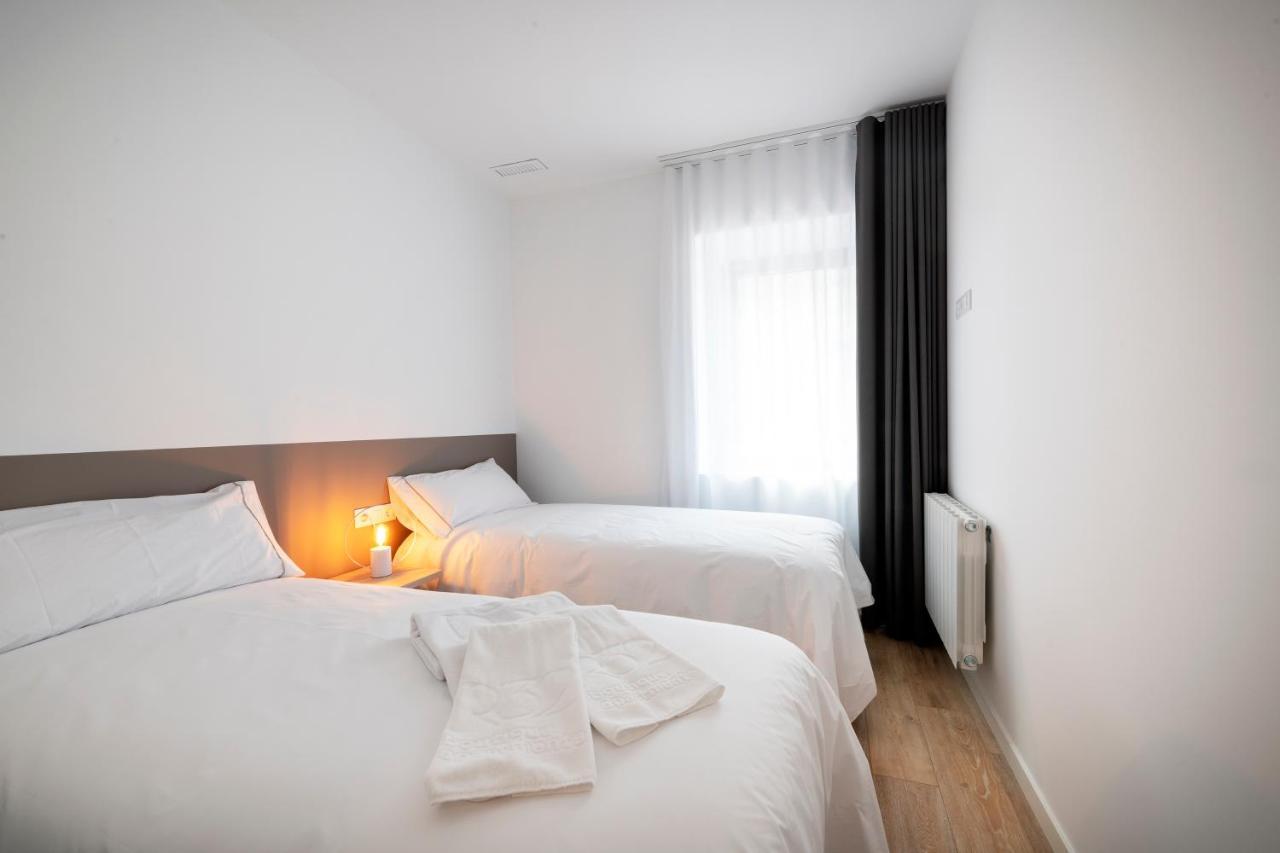 Nc Apartments Rambla 32 Фигерас Экстерьер фото
