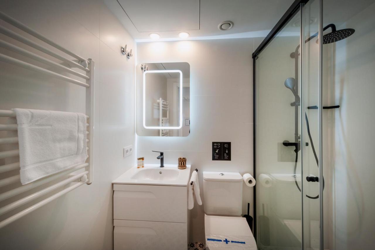 Nc Apartments Rambla 32 Фигерас Экстерьер фото