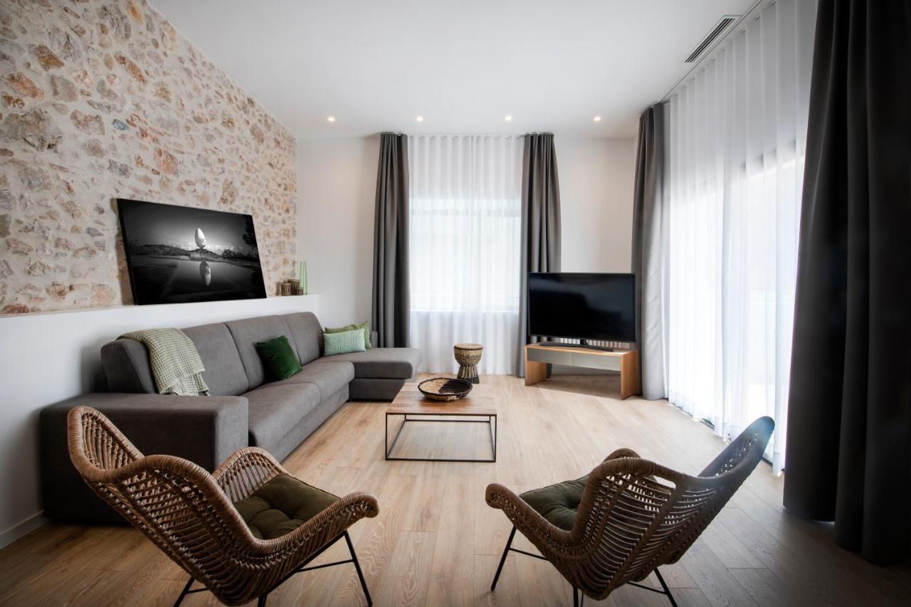 Nc Apartments Rambla 32 Фигерас Экстерьер фото